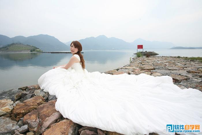 PS给河边婚纱照加上唯美的霞光效果